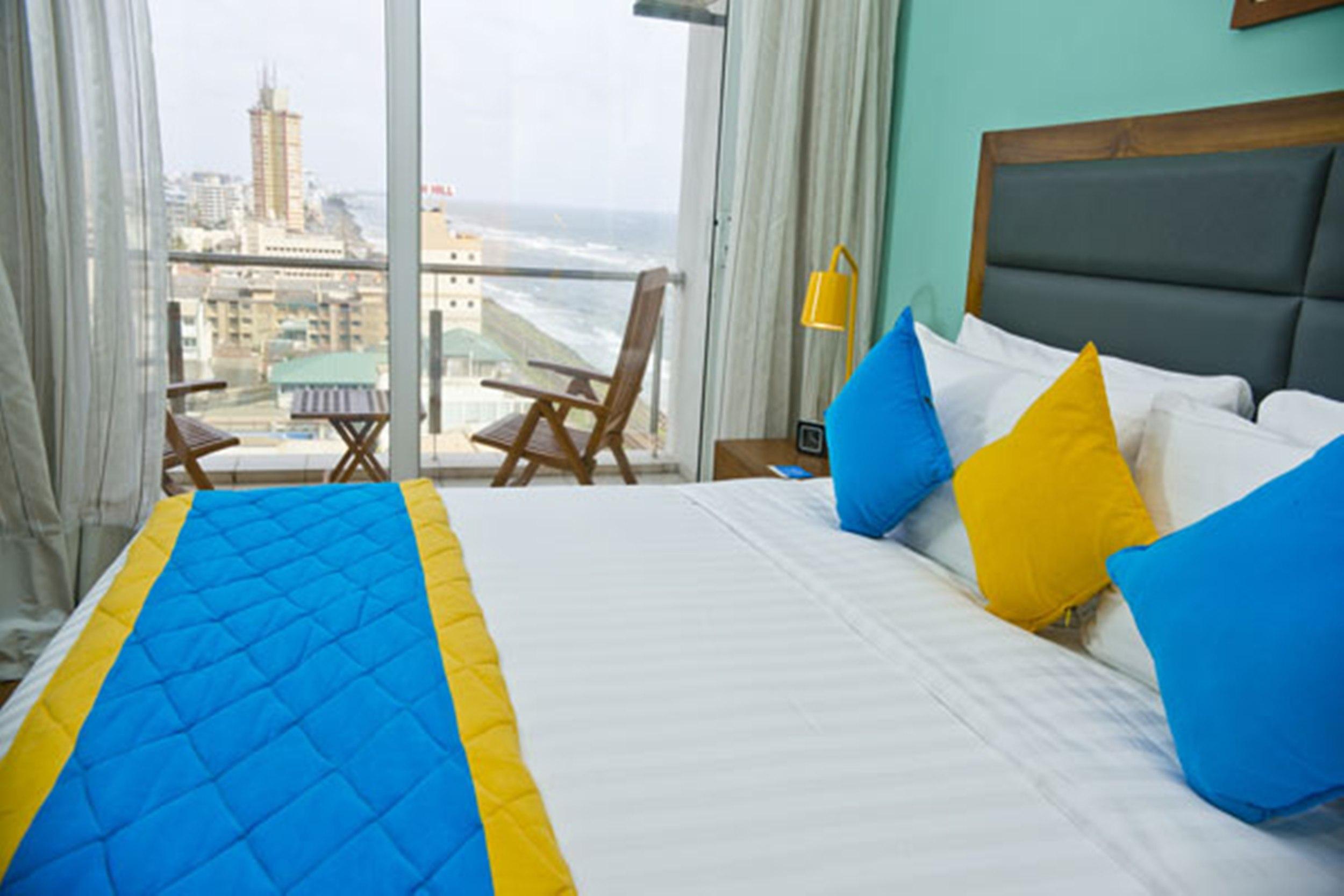 โอเชียน เอดจ์ สวีท แอนด์ โฮเทล โคลอมโบ Hotel ภายนอก รูปภาพ